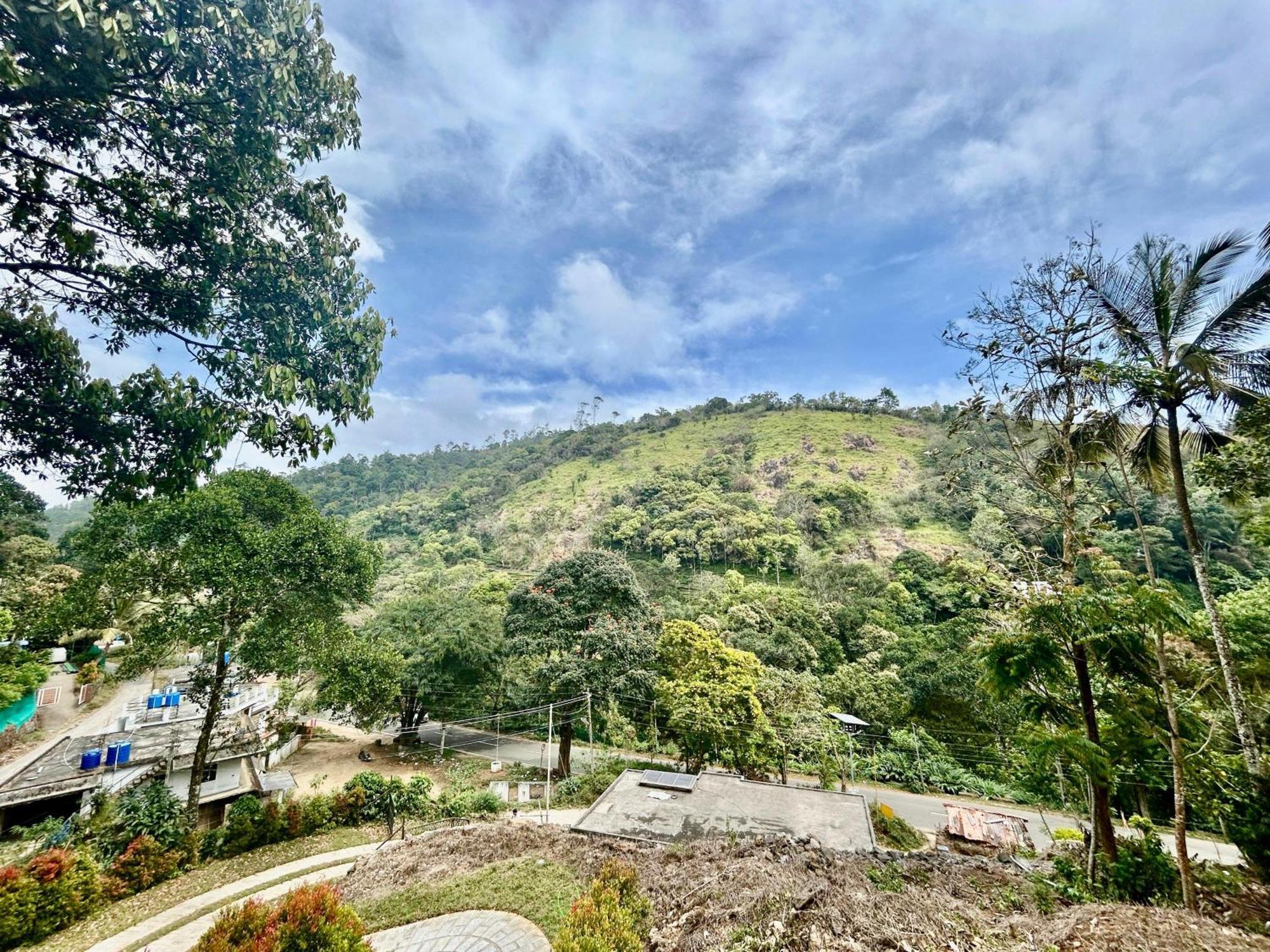 Misty Heights Peermade - Private Mountain Villa Retreat Vandiperiyār Εξωτερικό φωτογραφία