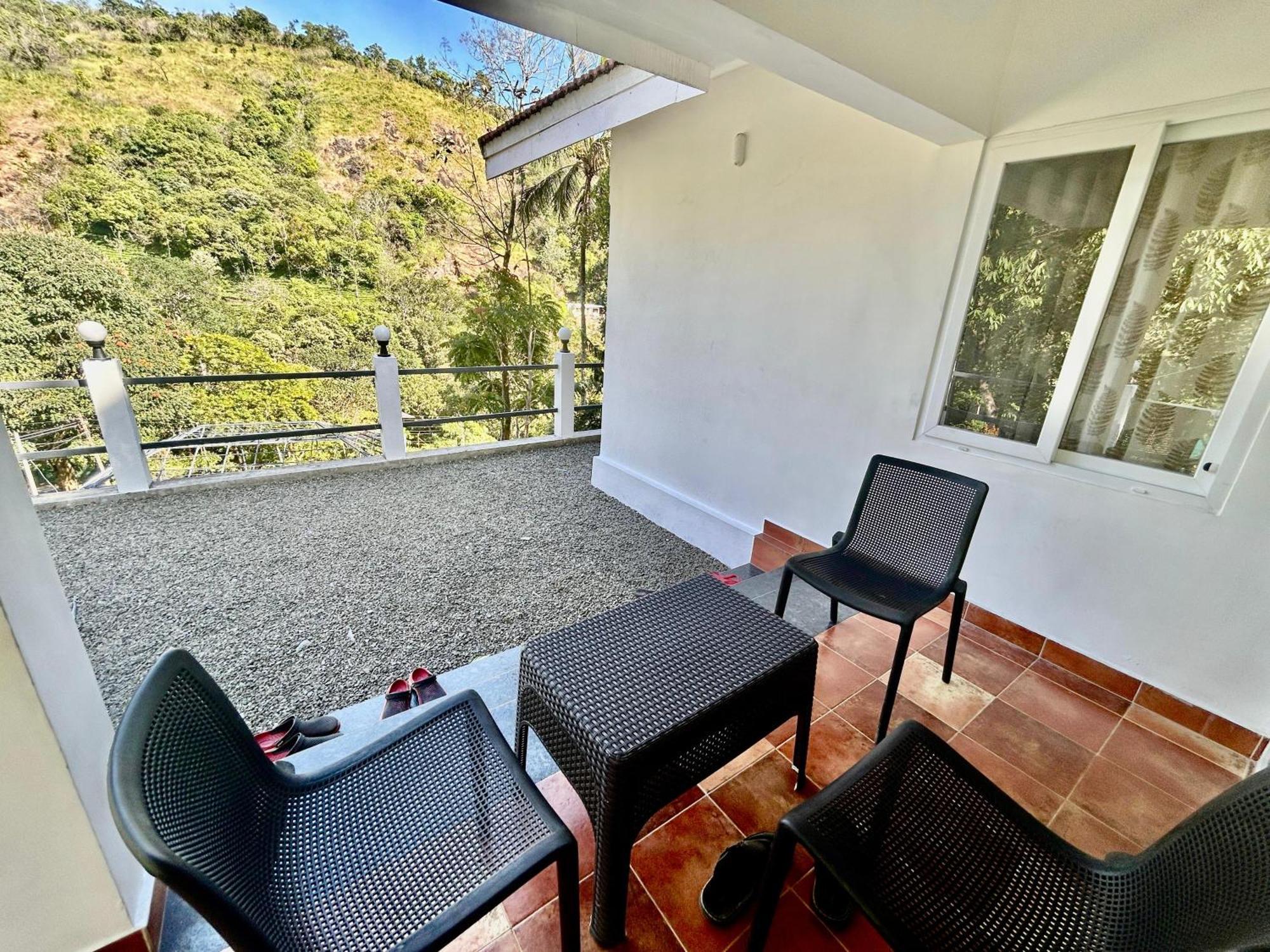 Misty Heights Peermade - Private Mountain Villa Retreat Vandiperiyār Εξωτερικό φωτογραφία